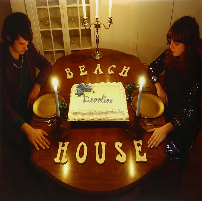 hundredrecords2648191
