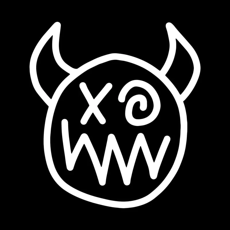 hundredrecords2660628