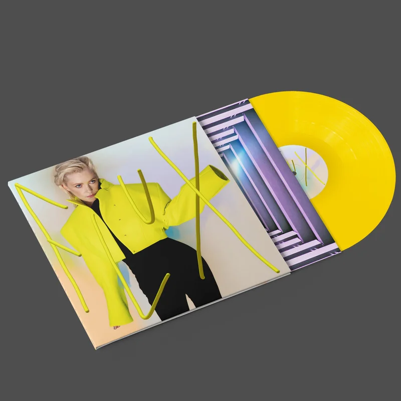 hundredrecords2675480