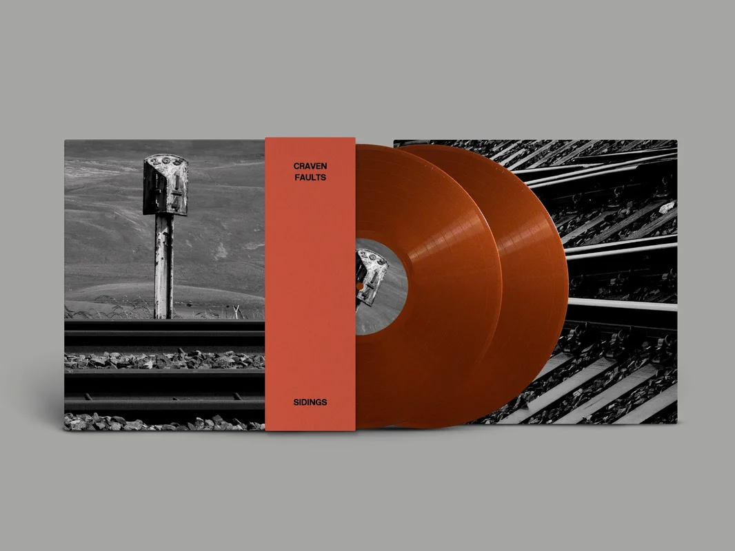 hundredrecords2692057