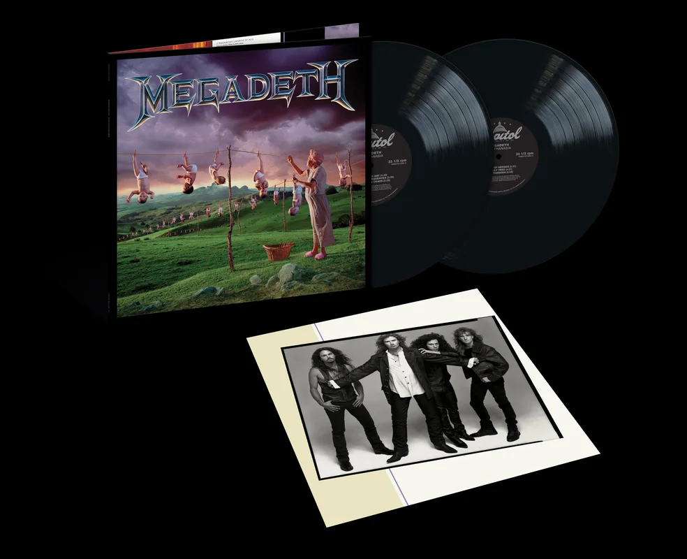 hundredrecords2702879