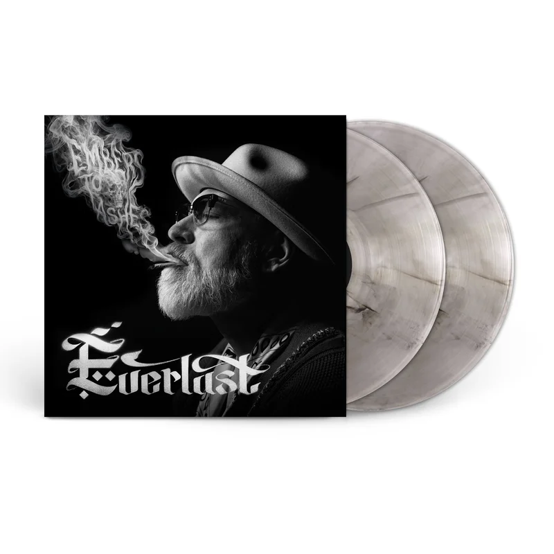 hundredrecords2704609